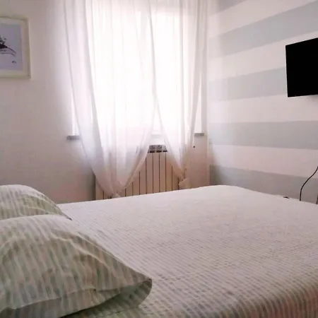 Casa Marina Marina Di Carrara