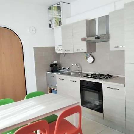 Apartment Casa Marina Marina Di Carrara
